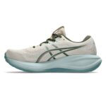 Mens-ASICS-GEL-Cumulus-28-Simply-Taupe_Vintage-Khaki-1011C143-250.jpg